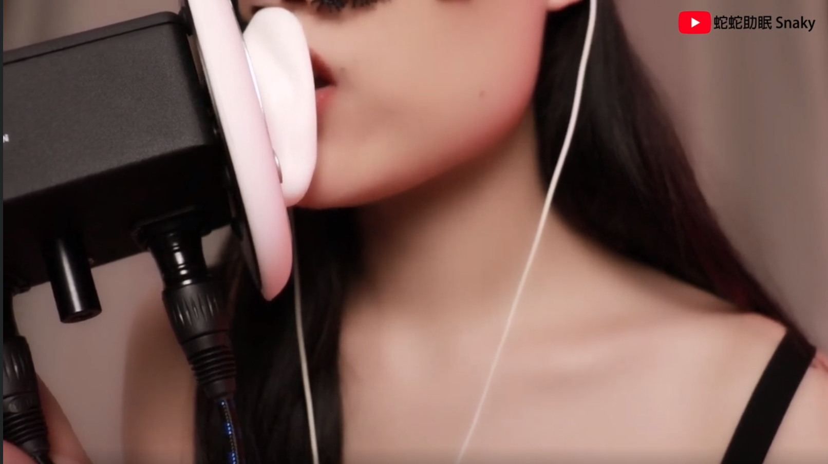 【Snaky ASMR】口腔音 舔耳 飞速弹舌 嘴巴直升机~ earliking mouth sound tongue flapping 蛇蛇-ASMRPU