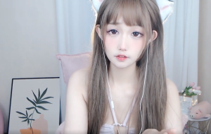 [ASMR PUFF] 乖巧小猫咪的芦荟胶按摩.mp4-ASMRPU