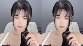 _桃子baby_蕾丝手套撸麦-ASMRPU