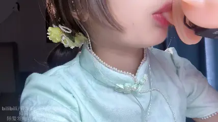 ASMR_今天又变好看了 充满爱意的视觉系舔耳22min-ASMRPU