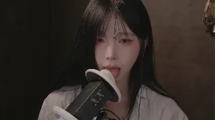 ASMR铺子- 高品质助眠ASMR视频，放松解压、轻声耳语舔耳、助眠音乐.会员限定
